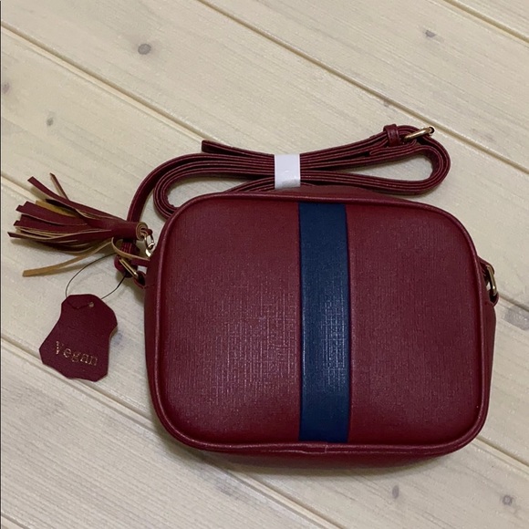 Burgundy vegan cross body bag NWT - Picture 2 of 4